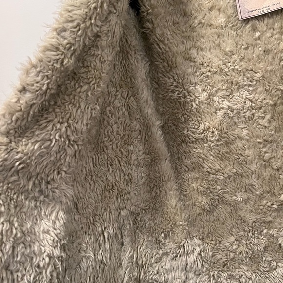 Free People we the free washed black denim Sherpa embroidered jacket NWT XS - Picture 3 of 8